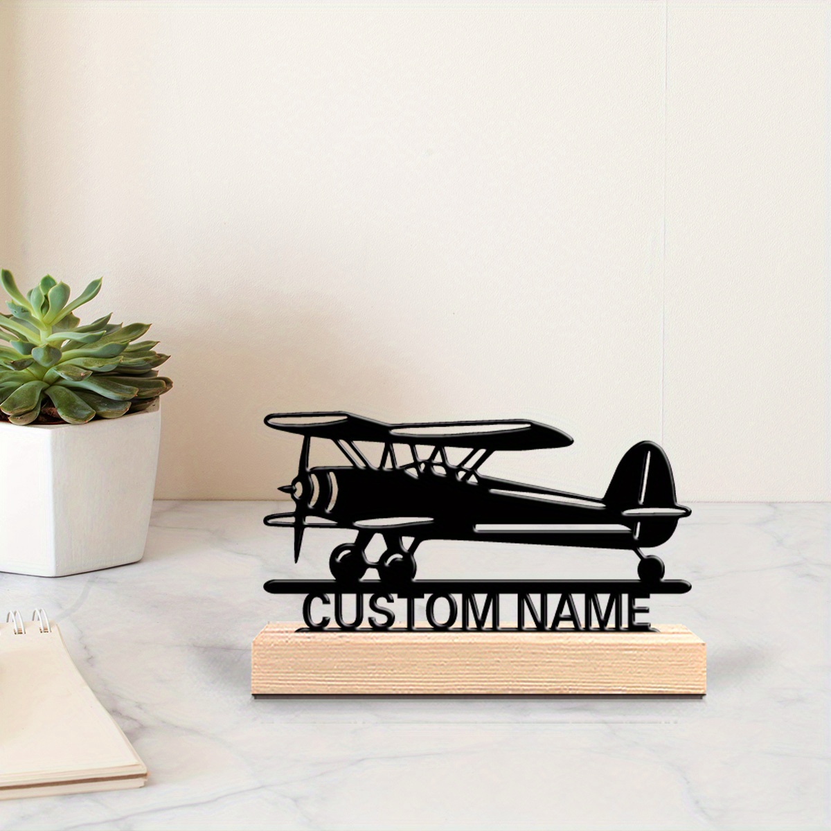 Office Furniture Names - ของตกแต่งโต๊ะรูปเครื่องบินร่อนโลหะแบบสั่งทำพิเศษ พร้อมชื่อตามสั่งและฐานไม้ ของขวัญสำหรับคนรักการบิน เหมาะสำหรับตกแต่งบ้าน/สำนักงาน